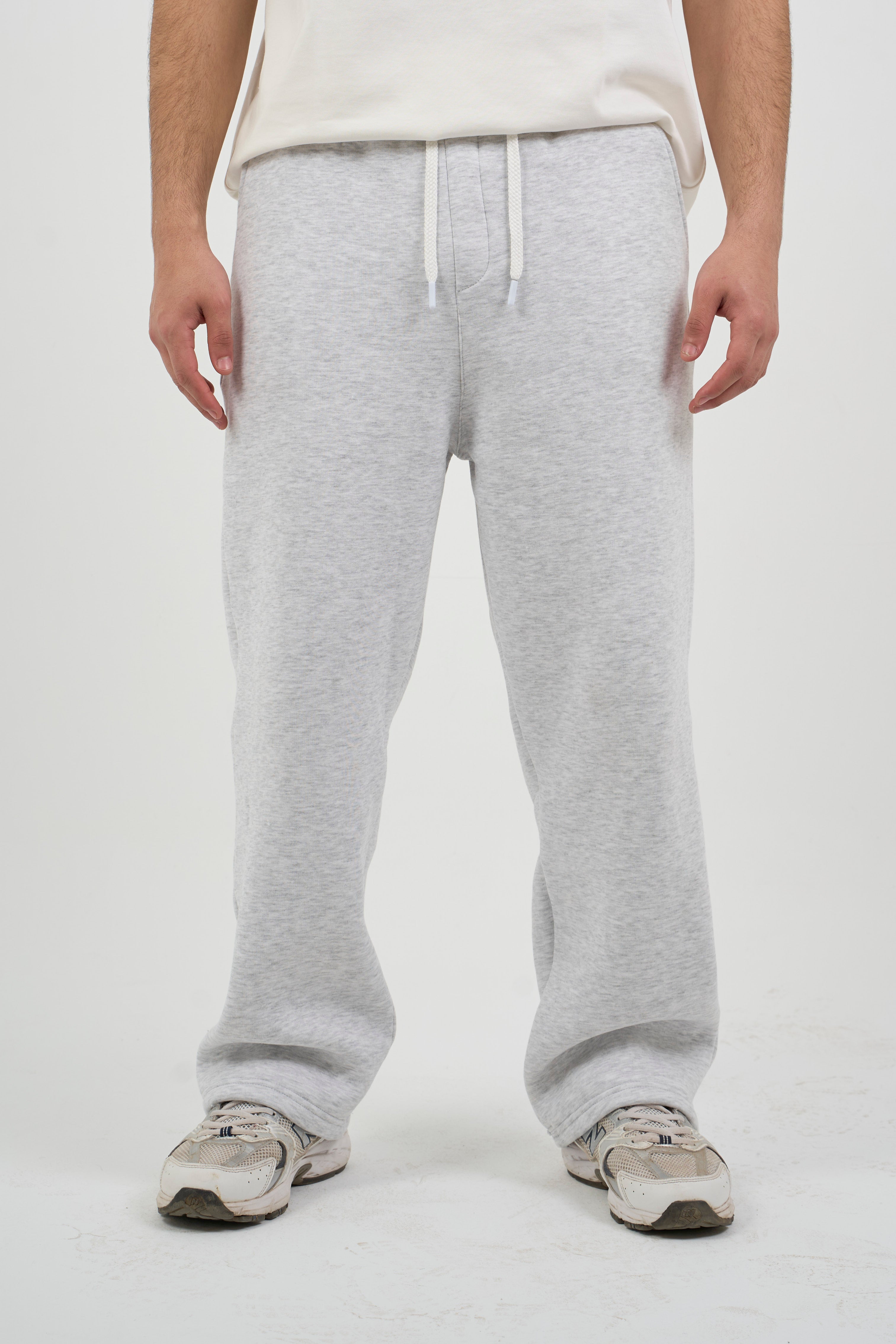 GRAY SWEAT PANTS