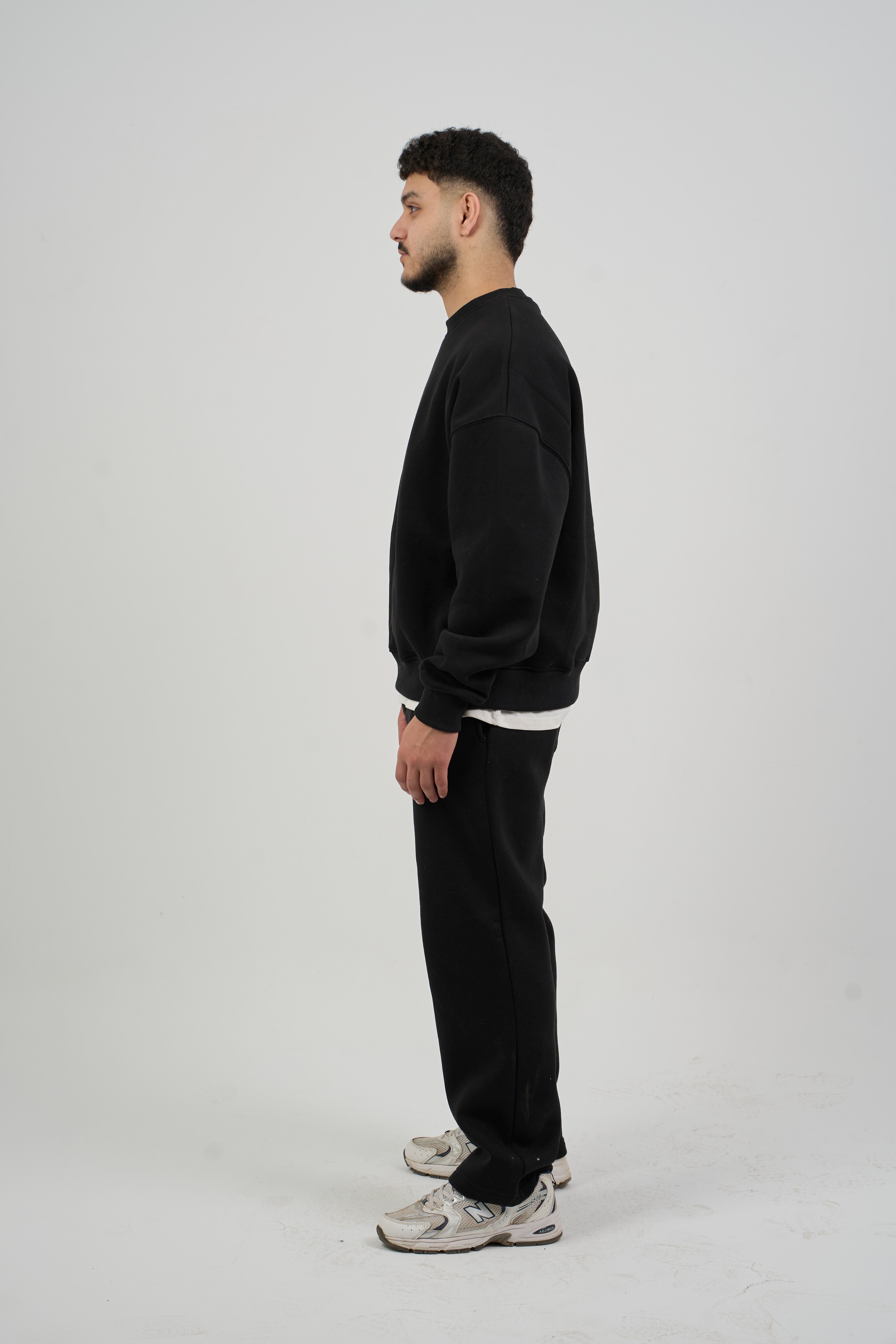 BLACK CREW-NECK